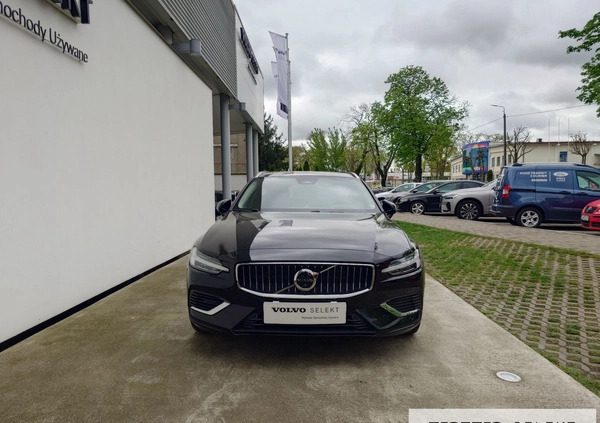 Volvo V60 cena 259900 przebieg: 6434, rok produkcji 2022 z Ryki małe 781